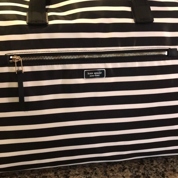 🌷❤️NWT Kate Spade Weekender Stripe Bag - Picture 5 of 8